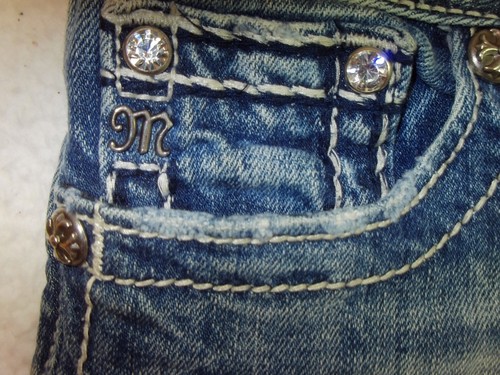 MISS ME BERMUDA JP5341M WOMEN’S JEAN SHORTS SIZE 28 EMBELLISHED RHINESTONE - Picture 6 of 11