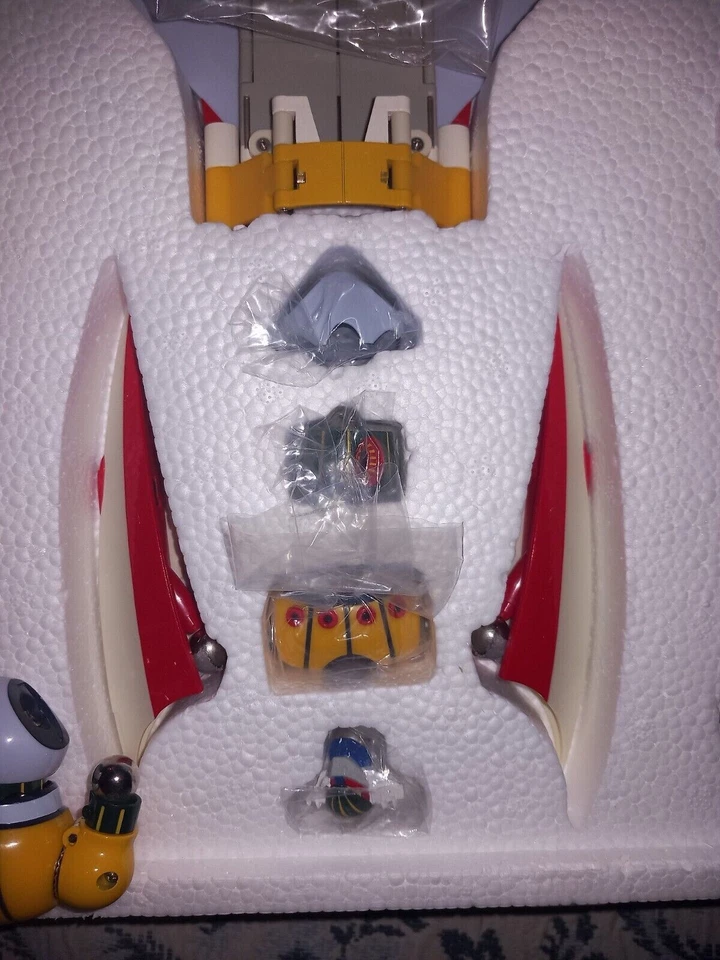 BRAVE 38 JEEG'S OPTION PARTS 3 BUSTI CM'S - Immagine 4 di 4