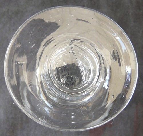 Verre à liqueur gravé à l’acide sur pied 2,5 cl – raffinement vintage – REF 1605 - Picture 5 of 5