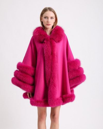 20597 Cashmere cape with Pink fox fur trim, Winter women's poncho - Picture 10 of 10