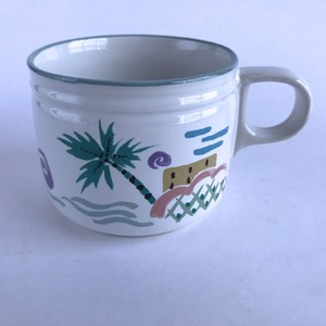 Studio-Nova-Island-Breeze-Y2331-Coffee-Cup-Palm-Tree-Beach