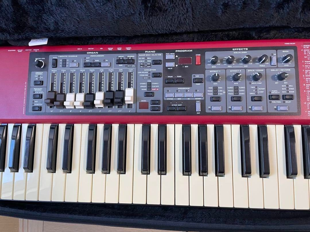 Clavia Nord Electro 4D 61 Key Keyboard Piano Drawbars Organ Set Very