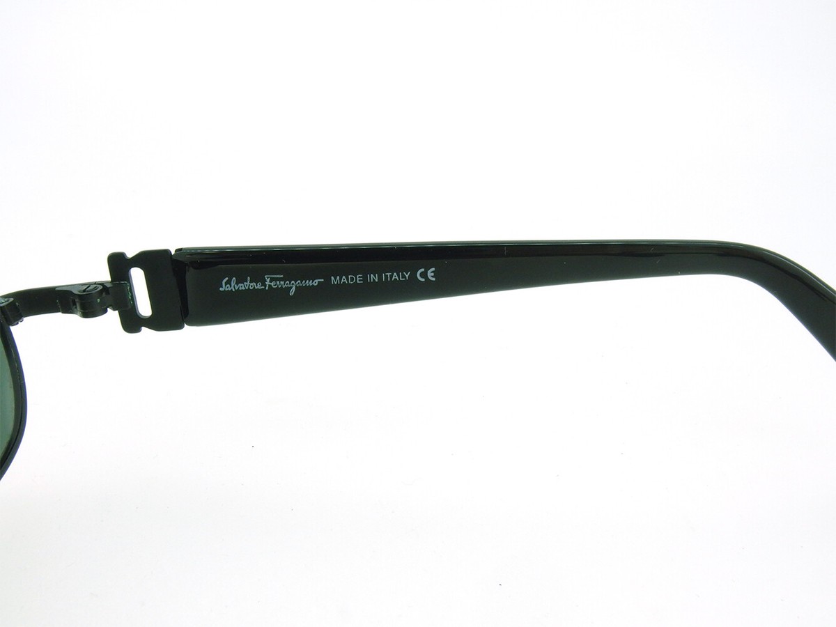 Salvatore Ferragamo sunglasses oval plastic �~ Black Hardware Authentic USED Salvatore Ferragamo Black Oval Sunglasses for Women for sale  main image 4