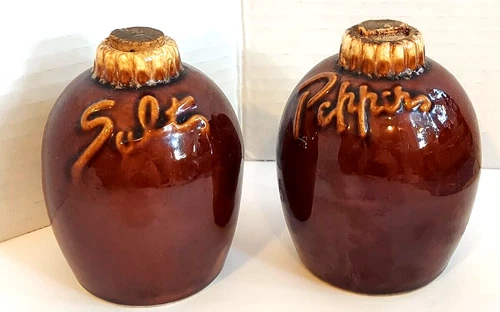 Brown Drip Hull Salt & Pepper Shakers w/Corks Vintage Oven Proof USA Pottery
