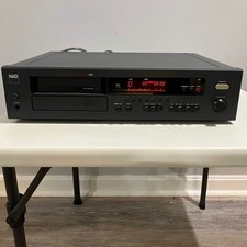 NAD 5170 Multiple Play Compact Disc Player TESTED WORKING