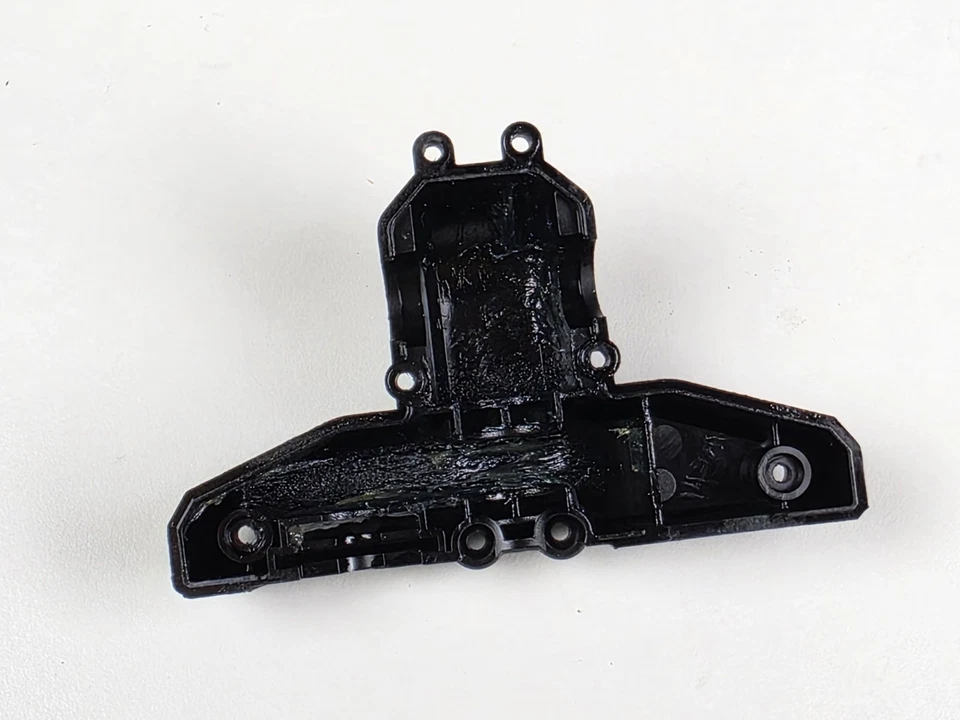 MJX Hyper Go 14301 Rear Upper Gearbox Cover 14190 1/14 Scale RC Car Parts NEW - Image 3 of 4
