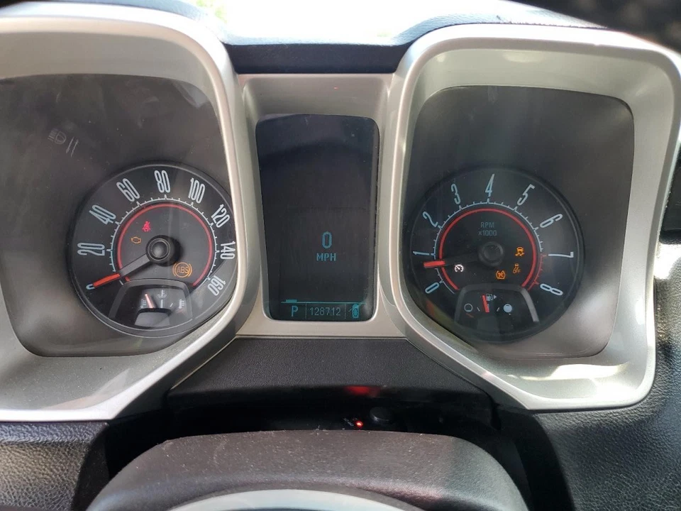 Luz de conducción usada se adapta a: Chevrolet Camaro 2010 base de conducción antiniebla grado A Foto 3 de 4