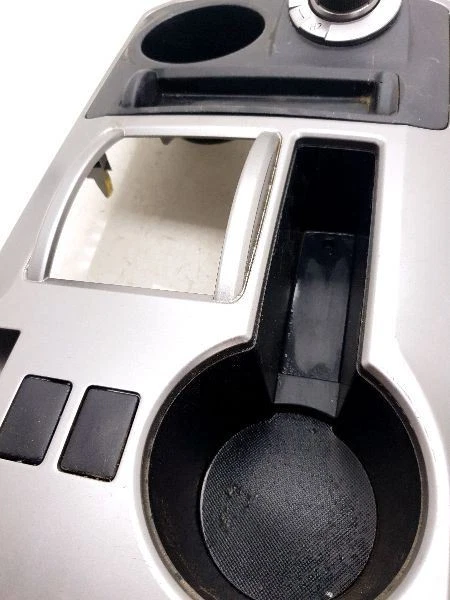 MONTAJE BISEL PALANCA DE CAMBIOS TOYOTA 4RUNNER SR5 14-16 Foto 2 de 4