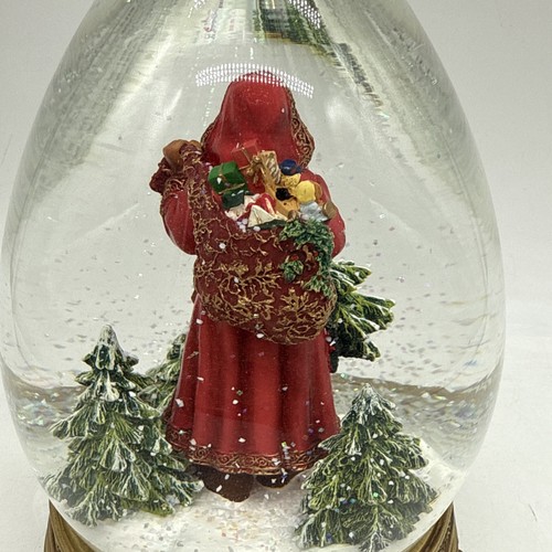 Hallmark Father Christmas Musical Snow Globe “Deck The Halls” 9” VERY NICE! - Picture 9 of 12