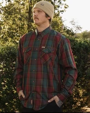 Dixxon Flannel Co. The Hallmark Long Sleeve Bamboo  Men's Size Medium