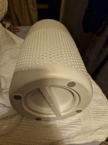 LEVOIT MINI AIR PURIFIER BEDROOM 3 SPEED USED GORGEOUS QUALITY Model 161 HEPA - Picture 5 of 10