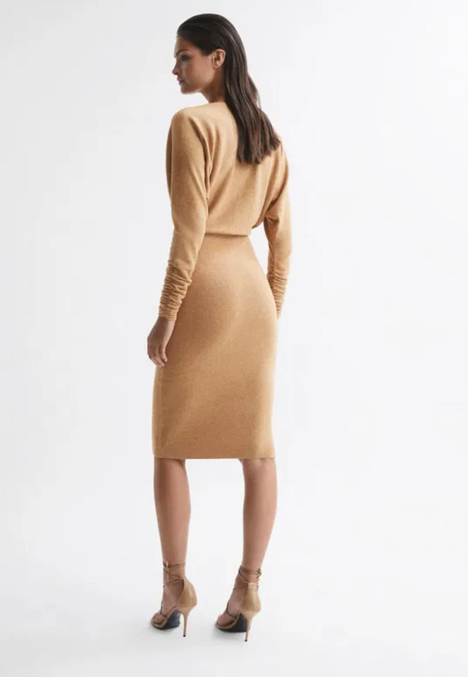 Vestido para mujer REISS Jenna manga acanalada camel tejido lana cachemir - mediano Foto 4 de 4