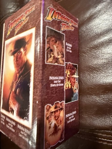 1989 Indiana Jones Movie Trilogy VHS 3-Тape Box Set Collectors Edition Paramount