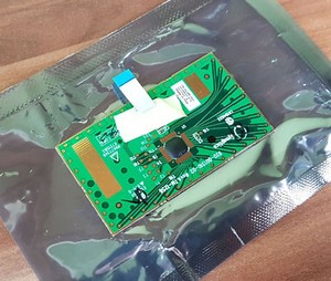 Touchpad 920-001310-02 TM-1256 Synaptics aus Notebook ASUS Eee PC R101X