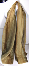 VINTAGE LIGHTWEIGHT GREEN  GOLD SCARF / SHAWL POLYESTER  28x72  SC88CR G21