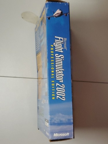 Microsoft Flight Simulator 2002 Professional Edition 3-Disc - Windows 98 2000 - Picture 16 of 16