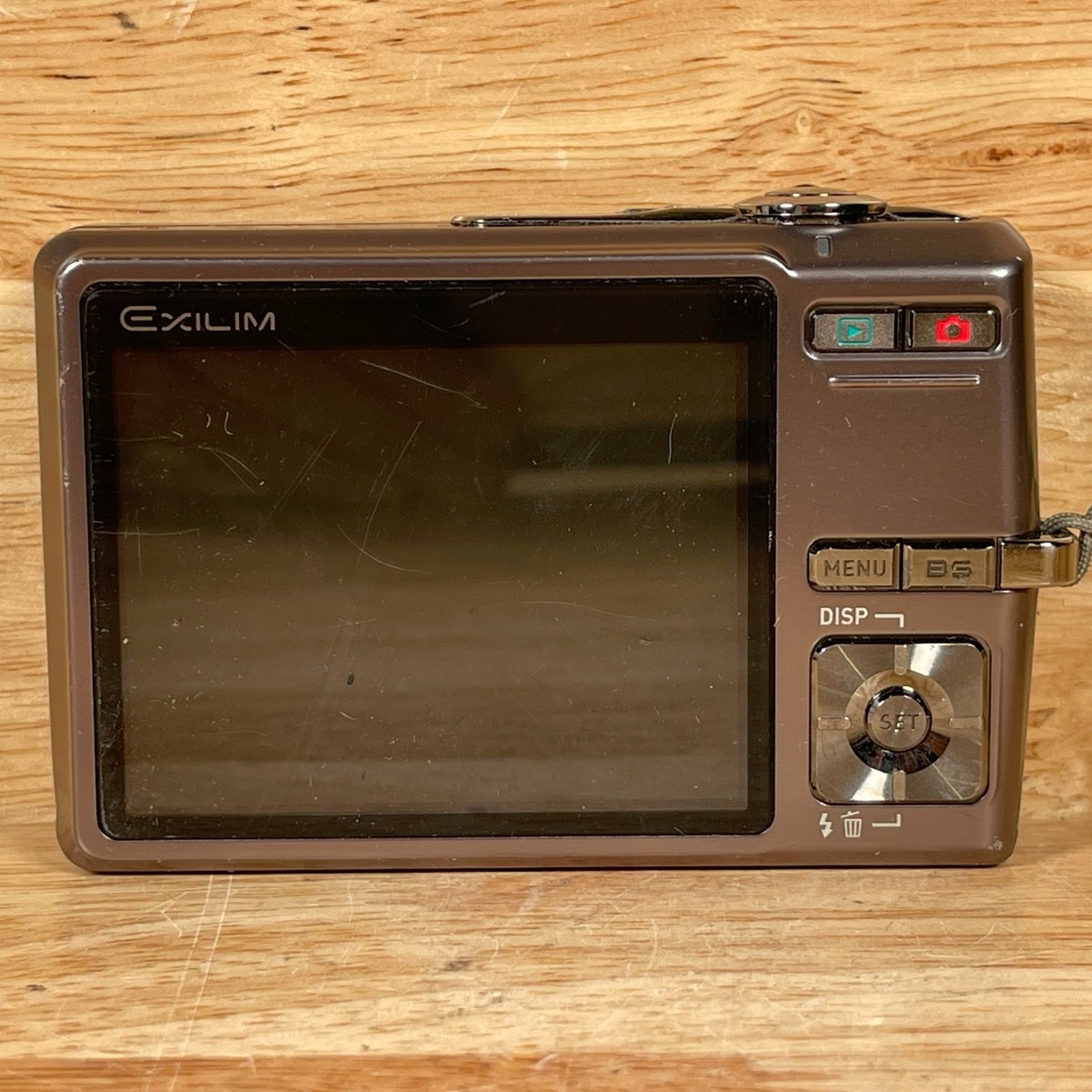 CASIO EXILIM EX-Z700 グレー Casio EX-Z700 Review