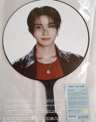 HEESEUNG フードタオル WALK THE LINE ENHYPEN フードタオル ヒスン WALK THE LINE - メルカリ