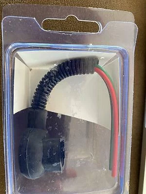 ОДИН новый высокотемпературный разъем для фары 9003 Dorman 84790 - Изображение 3 из 3