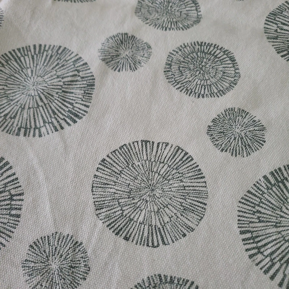 Juego de 2 fundas de almohada cuadradas IKEA TRADPALM 20x20 verde y blanco 804.057.99 Foto 3 de 4