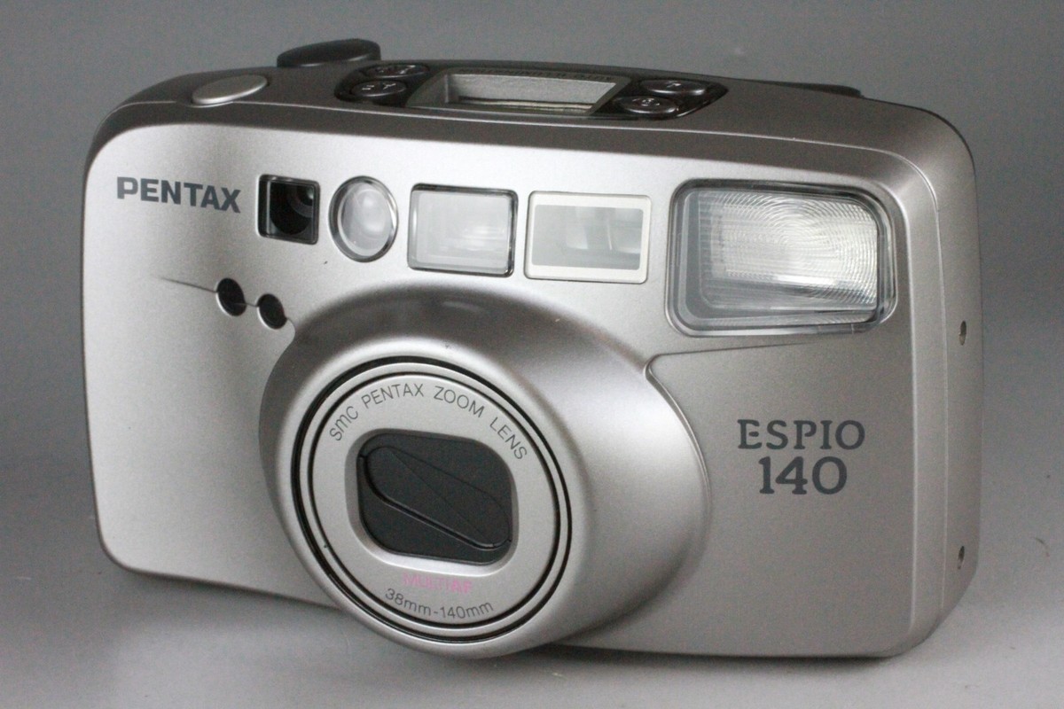 Pentax Espio 140 38-140mm Point & Shoot 35mm Film Camera w/ Case