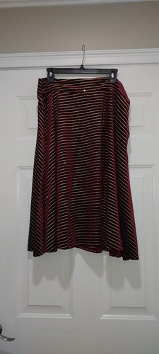Unique Vintage NWT Burgundy & Gold Velvet Midi Skirt Size 1X - Picture 1 of 12