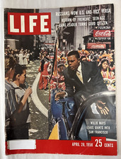 LIFE MAGAZINE-APRIL 28, 1958-WILLE MAYS LEADS GIANTS INTO SAN FRANCISCO