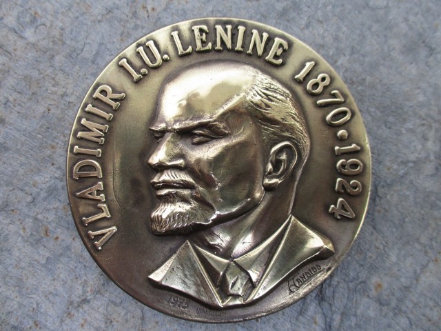 Vintage Brass Medal U.R.S.S Era Vladimir Lenine 1870-1924 Health Work Education Vintage Brass Medal U.R.S.S Era Vladimir Lenine 1870-1924 Health Work Education