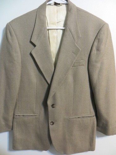 Givenchy Moniseur Men s 37 Short Tan 2 buttoned Blazer Sport Coat NWT - Picture 4 of 7