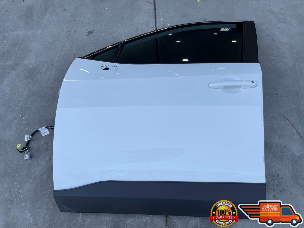 Right Side Kit | TOYOTA RAV4 LE 2021 Right Side Kit | TOYOTA RAV4 LE 2021