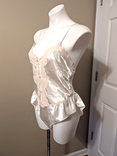 Victoria’s Secret Vintage Gold Label Women's Wet Look Ivory Bodysuit Size Medium - Picture 6 of 14