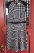 Calvin Klein Women's Classic Black Whtie Houndstooth Sleeveless Dress Size 2