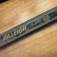 Vintage Patina Bike Art: 1969 Raleigh Superbe Sports Bash protezione catena