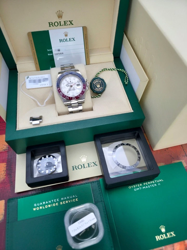 Rolex GMT Master II 116710 2017 40 mm esfera de meteorito acabada a 126719BLRO Foto 3 de 4