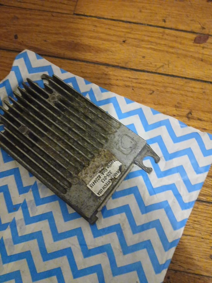 Motor ECU CDI APRILIA SCARABEO DITECH IE 2T 50 2001 2004 SCA00 Foto 2 de 3