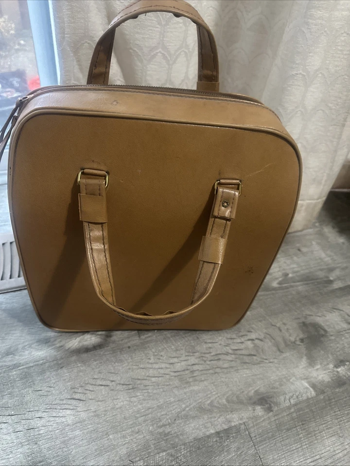 Máquina de escribir silenciosa portátil Smith-Corona de acero coleccionable en estuche de cuero con cremallera Foto 4 de 4