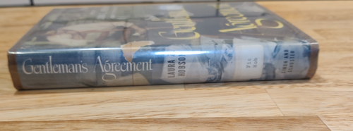 Gentleman's Agreement by Laura Z. Hobson (Book Club Edition, 1947) - Foto 5 di 8