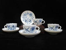 MEISSEN Swords BLUE ONION Porcelain Scallop Rim COFFEE Cup  Saucer Set of 4