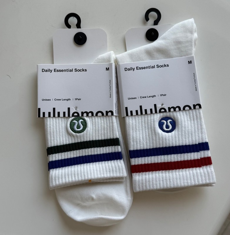 Lululemon Unisex Daily Essential Crew Socks 2 Pack Stripe