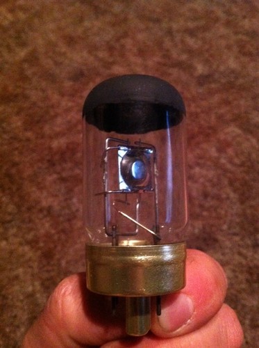 VINTAGE GE GENERAL ELECTRIC PROJECTION LAMP C A R 150 WATT 120 Volt Not Tested - Picture 5 of 8