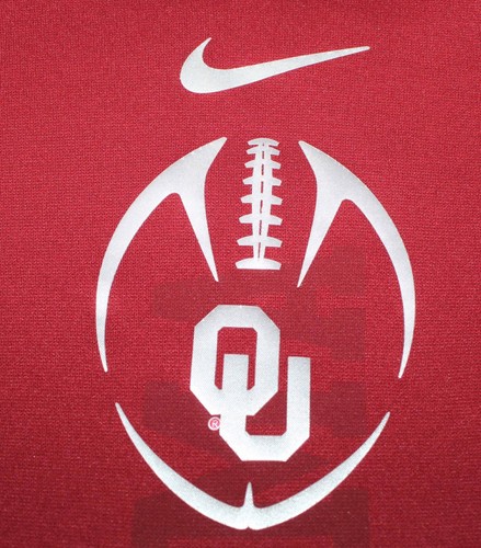NIKE Therma-Fit Oklahoma Sooners Crimson Crewneck Sweatshirt Mens Size Medium - Picture 3 of 4