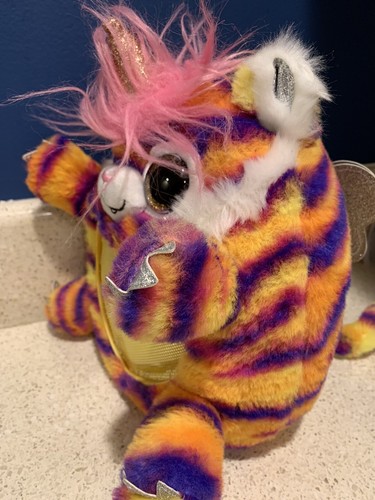 Zuru Rainbocorns Wild Heart Surprise Tiger Series 3 Roxy Tigercorn 10” Plush - Picture 2 of 7