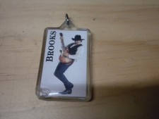 Cracked Corner-lots Of Wear Vintage Brooks And Dunn Plastic Keychain Key Chain Cracked Corner-lots Of Wear Vintage Brooks And Dunn Plastic Keychain Key Chain