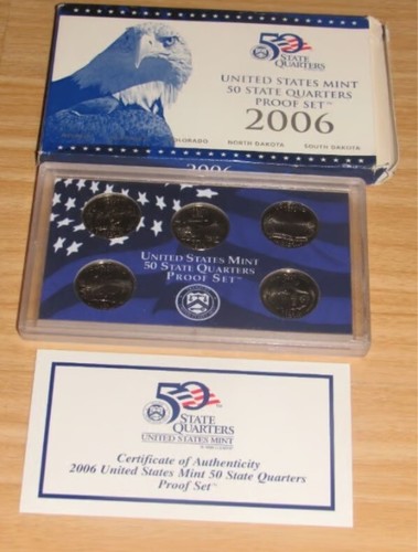 Juego de prueba de 50 cuartos de dólar de Estados Unidos de 5 monedas de Estados Unidos como nuevas 2006 embalaje original - Imagen 1 de 3