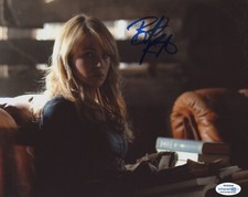 Britt Robertson Secret Circle Autographed Signed 8x10 Photo COA 