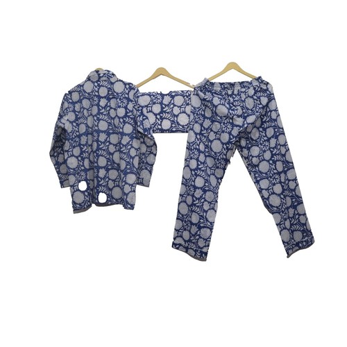 【 】Pyjama Set 関税・送料込み Room Service Womens Notch Collar 2pc Zebra Print Capri PJ