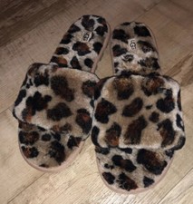 ugg women's cozette leopard slipper