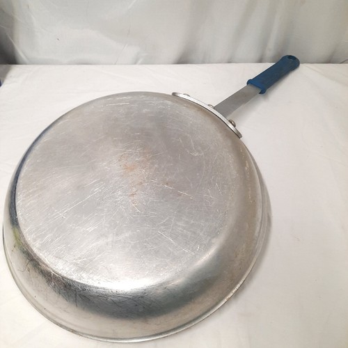 Vollrath 4014 Aluminium Wear Ever 14" Bratpfanne mit natürlicher Oberfläche & Silikongriff - Bild 4 von 6