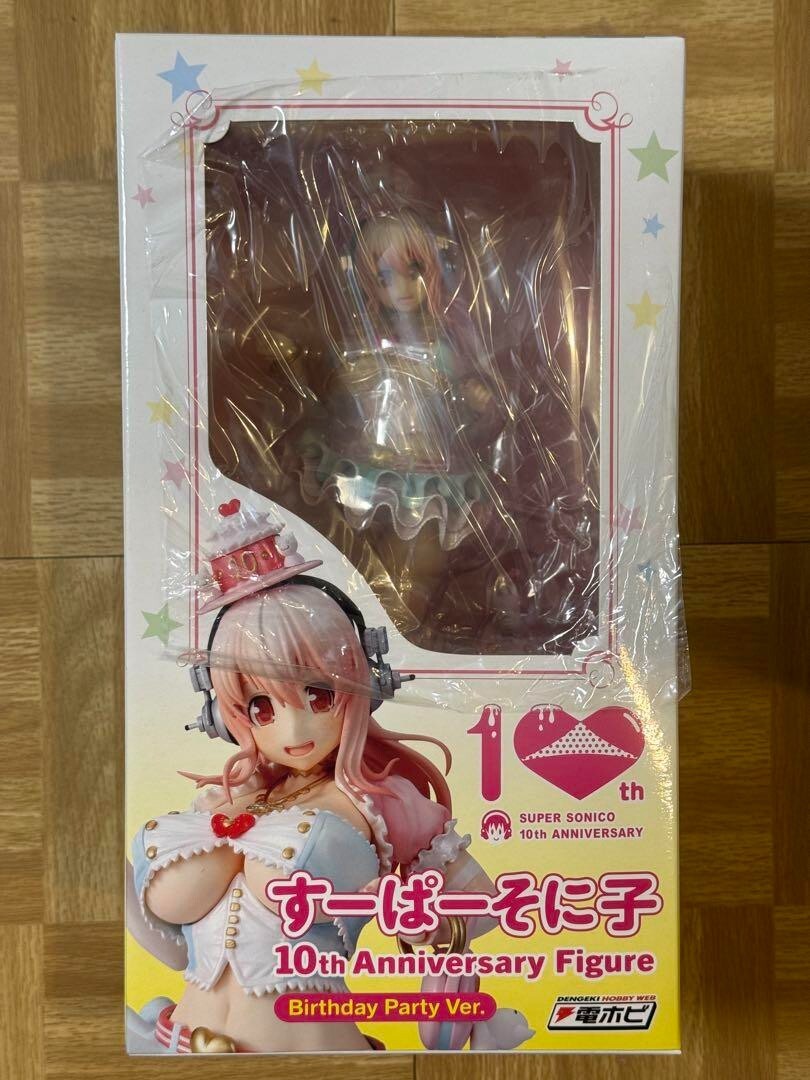 Super Sonico 10th Anniversary 1/7 Scale Figure Birthday Super Sonico 10th Anniversary 1/7 Scale Figure Birthday