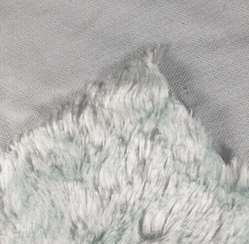 Plüschstoff pastelltürkis Meterware 1,40 breit 4,50 € je 0,50 m PLÜSCH (9) - Bild 2 von 3